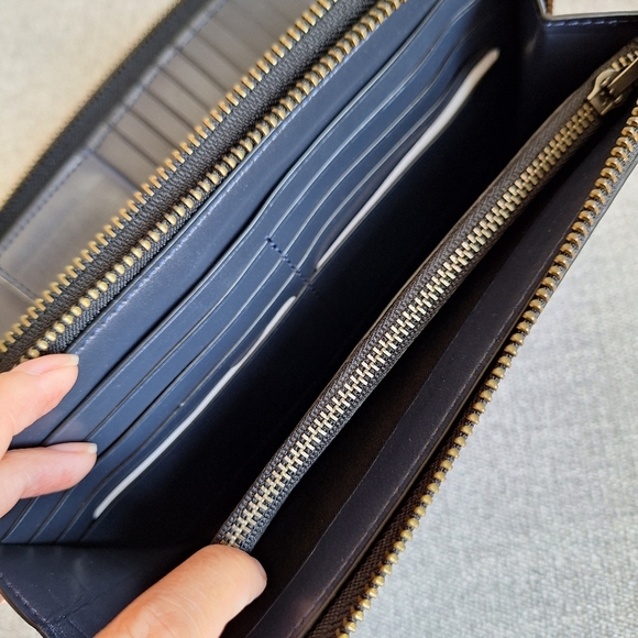 Coach Double Zip Travel Organizer In Signature Canvas NWT - Picture 11 of 12